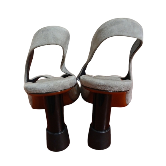 Robert Clergerie Light Gray Suede Sling Back Open Toe Heels size 8.5 - Picture 8 of 11